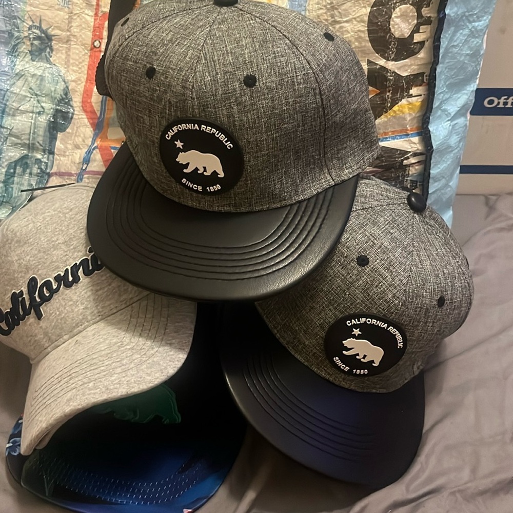 10 California Republic Gray and Black Caps